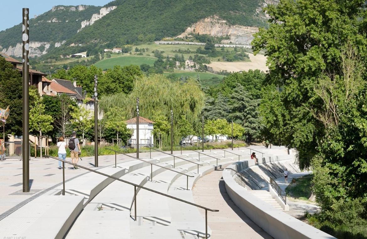 La Fabrique Centre Ville - Berges Du Tarn Мийо Екстериор снимка